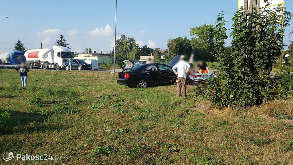 Kraksa na skrzyżowaniu Mogileńskiej i Mikołaja