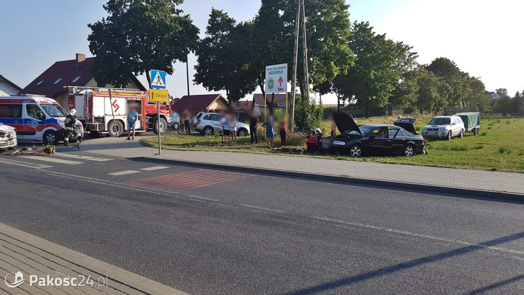 Kraksa na skrzyżowaniu Mogileńskiej i Mikołaja