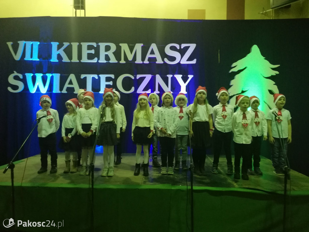 Kiermasz bożonarodzeniowy