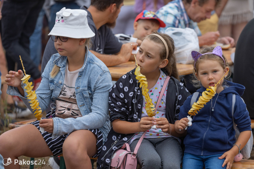 Kujawsko-Pałucki Rajd traktorów na polach Wielowsi