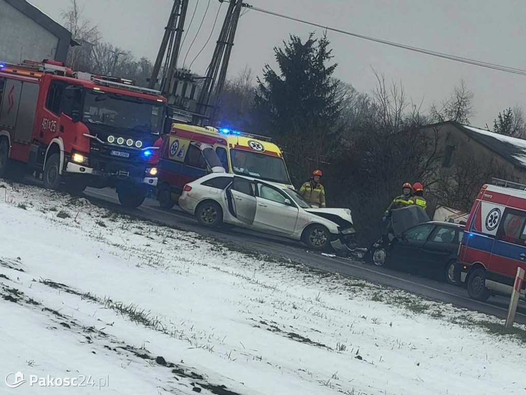 Groźna kraksa na drodze z Inowrocławia do Pakości