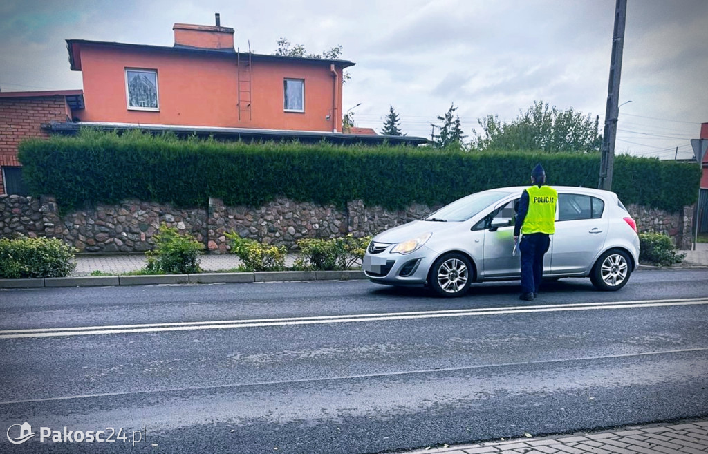 Kontrola trzeźwości kierowców w Pakości