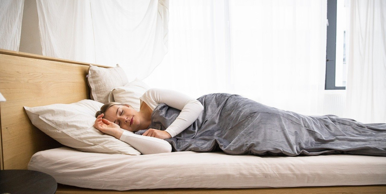 Łóżka, Materace i Narożniki: ArtKlon Rzeszów - Producent mebli z pasją