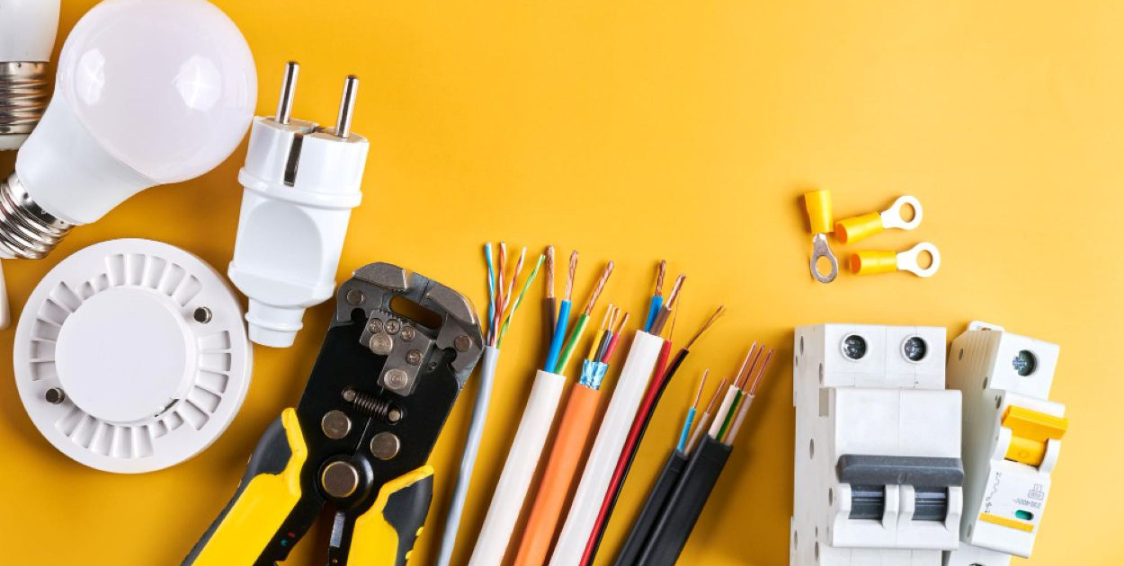 Jak wybrać odpowiedni switch do sieci przemysłowej?