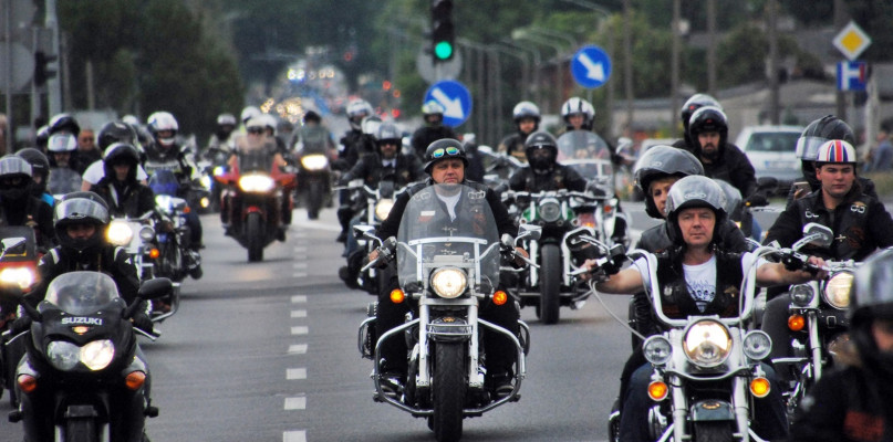 Migawka z tegorocznej parady motocyklowej podczas XV zlotu motocyklowego Na Soli
