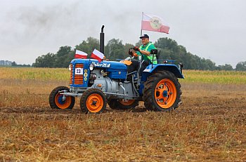 Kujawsko-Pałucki Rajd traktorów na polach Wielowsi-168