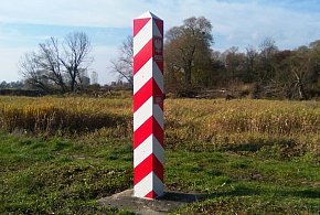 Nie każdy przejedzie bez zatrzymania. Wracają kontrole na granicach Polski-10936
