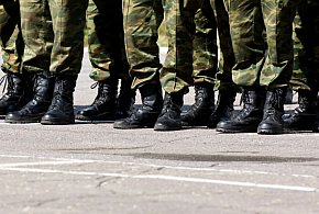 Wezwania trafią do tysięcy Polaków. Kto musi szykować się na komisję?-11309