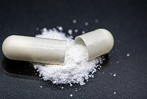 Salmonella w popularnym suplemencie. „Nie należy spożywać”-11846