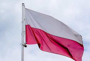 Godło i flaga mogą wyglądać inaczej. Ruszyły prace nad symbolami państwowymi-12053