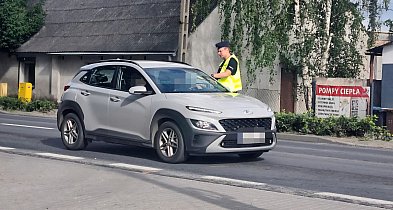 Policjanci sprawdzili kierowców w Pakości-11493