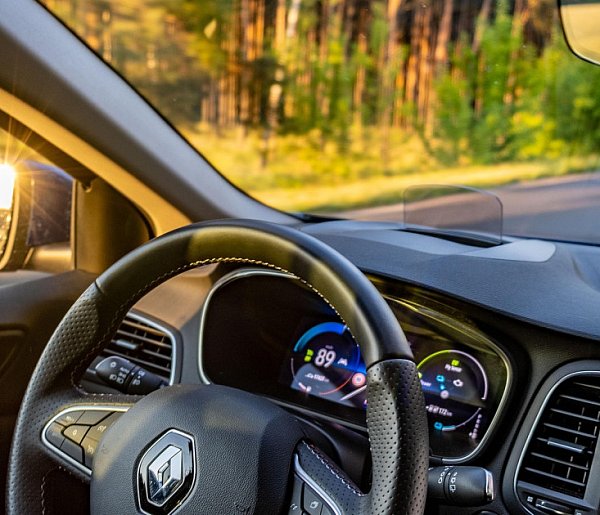 Masz to auto w garażu? Producent natychmiast wzywa na kontrolę!-11498