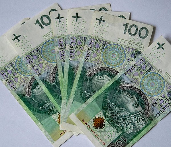 Alimenciarze zalegają miliardy złotych. Płacimy za nich wszyscy-11740